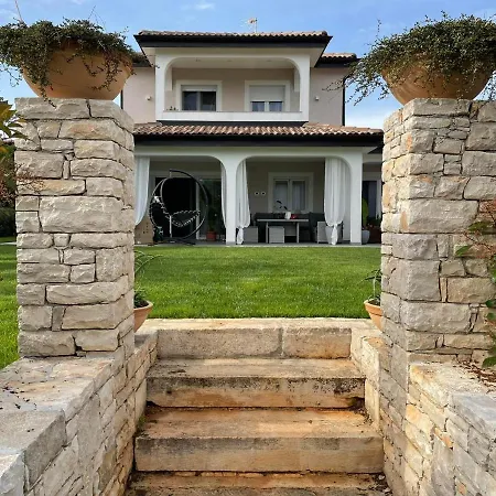 Villa Zonta Apartment Maremi With Private Jacuzzi Buje Exterior foto