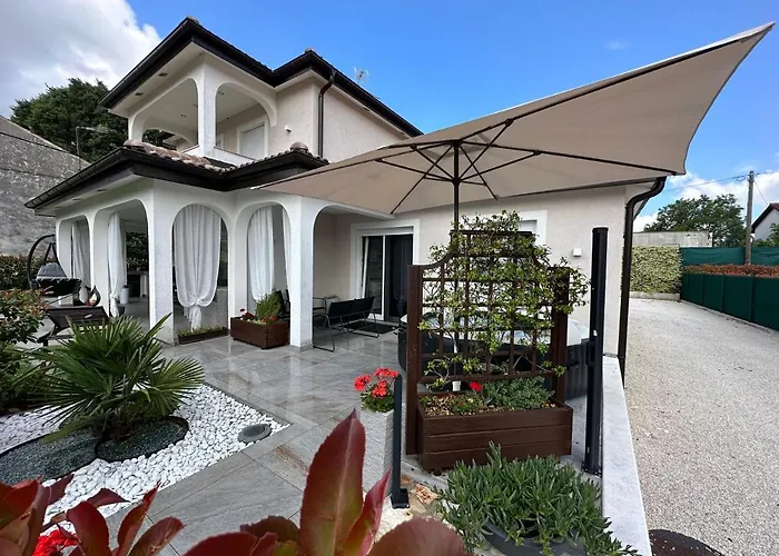 Villa Zonta Apartment Maremi With Private Jacuzzi