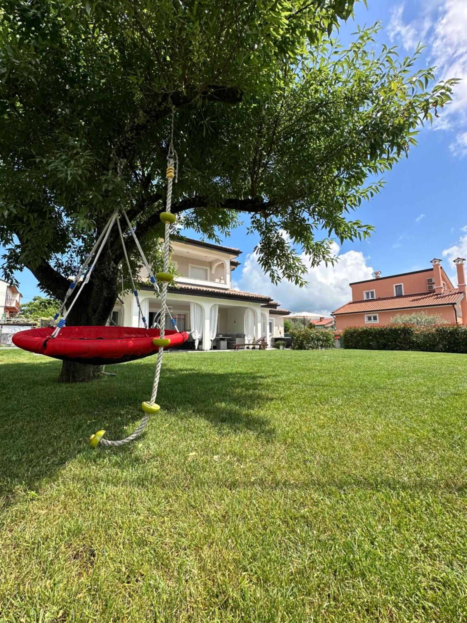 Zonta Maremi With Private Jacuzzi Apartment Buje